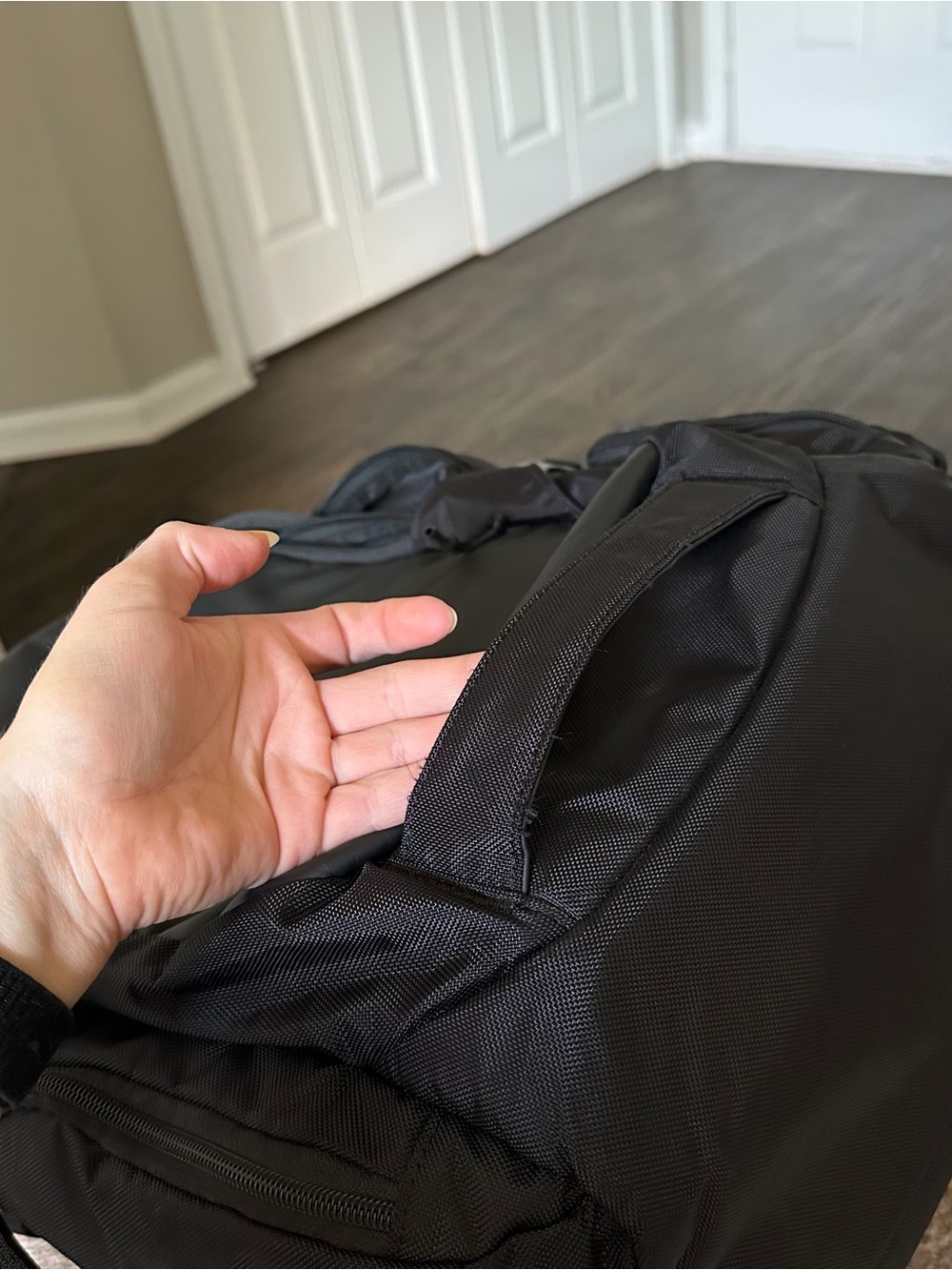 Acme Made Union Street Traveler Commuter Backpack Laptop Bag in Black EXCELLENT! - Picture 10 of 15